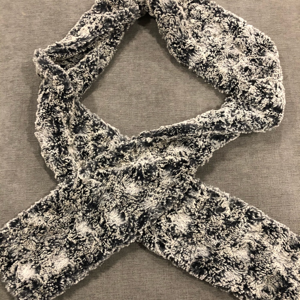 Faux fur scarf